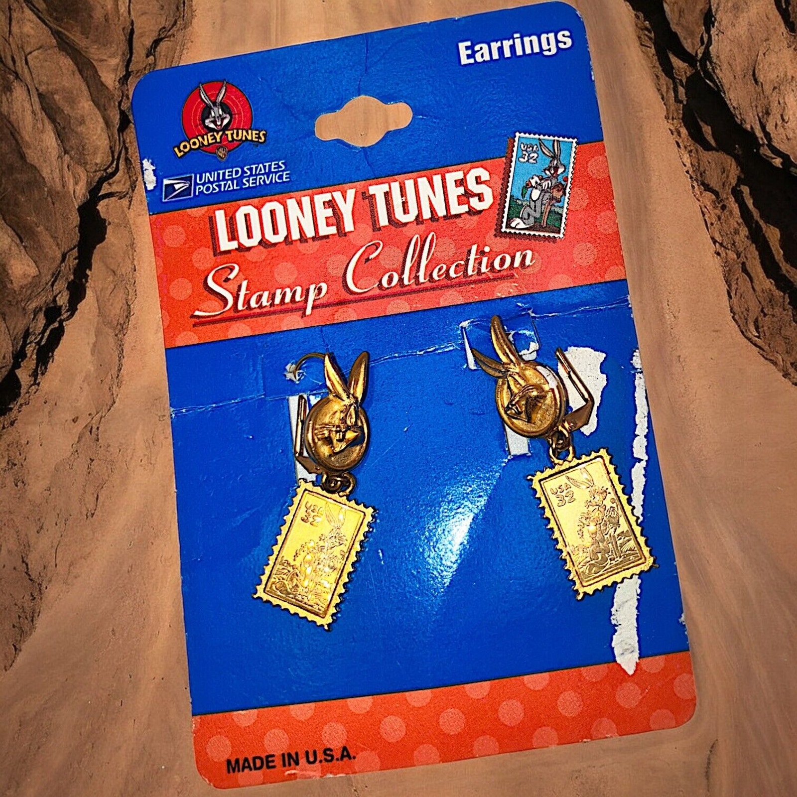 New With Tags! Vintage Bugs Bunny Looney Tunes Stamp Earrings Exclusively Usps!
